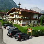Achental
