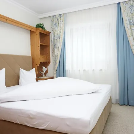 Achental Guest house